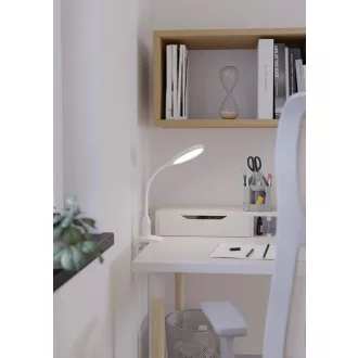   902177 EGLO LAURO 2700K 4000K 6500K LED csiptetős íróasztali lámpa