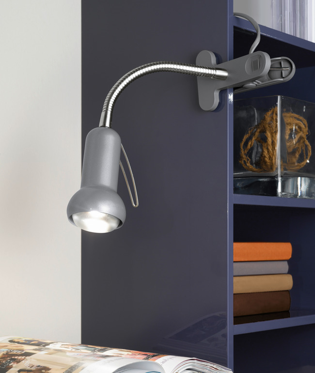 81265 EGLO FABIO csiptetős ezüst színű íróasztali lámpa