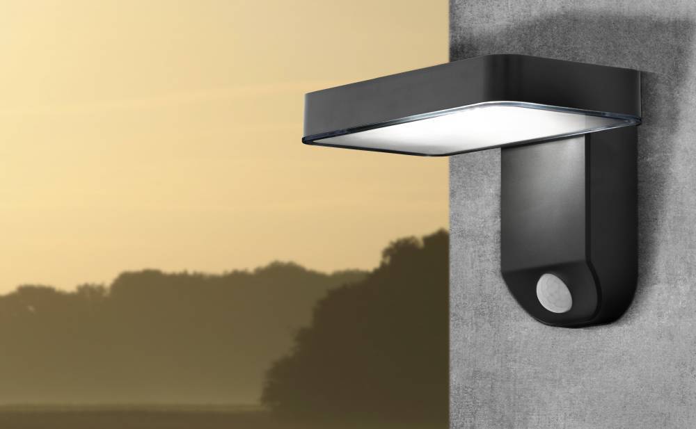 98191 EGLO PASTION szenzoros LED szolár kültéri fali lámpa